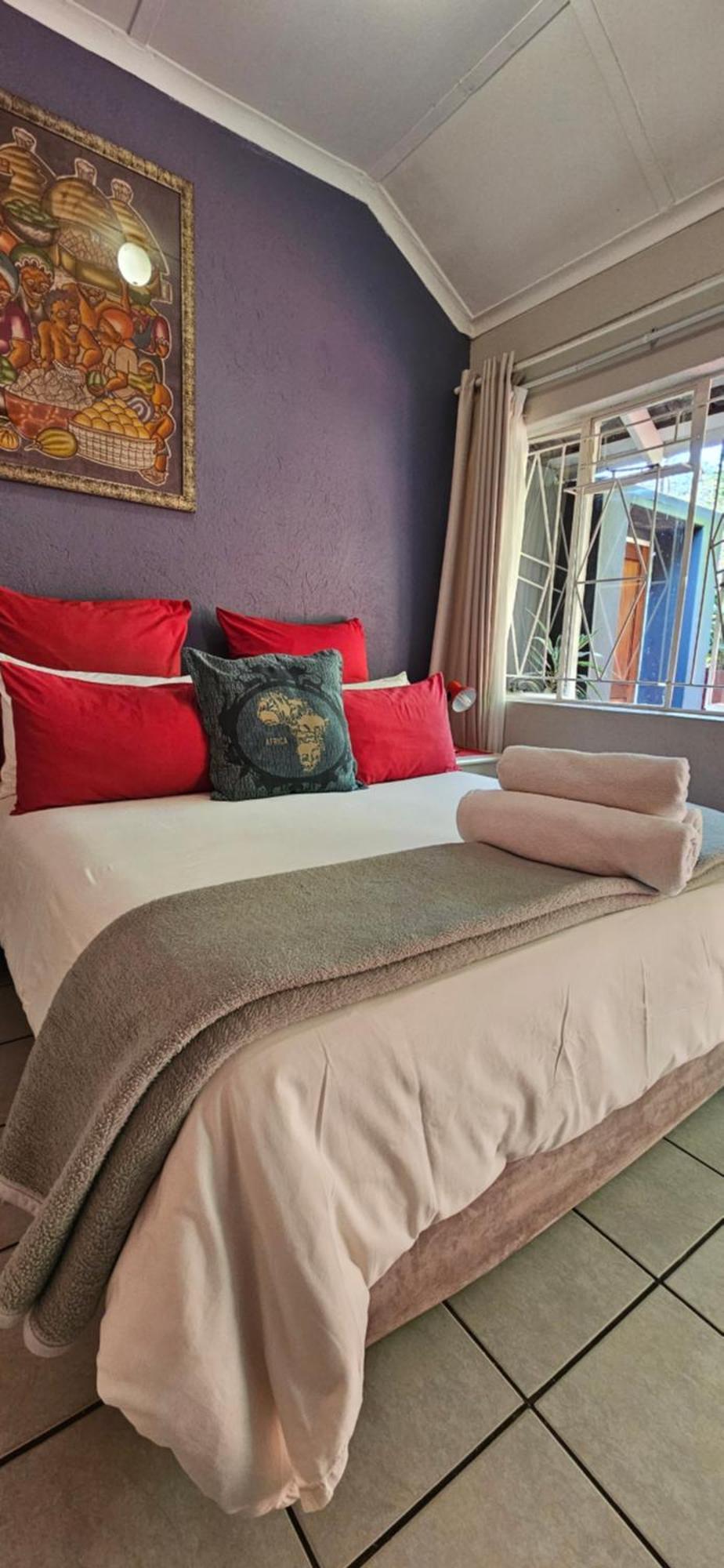 Old Vic Travellers Inn Nelspruit Mbombela Buitenkant foto