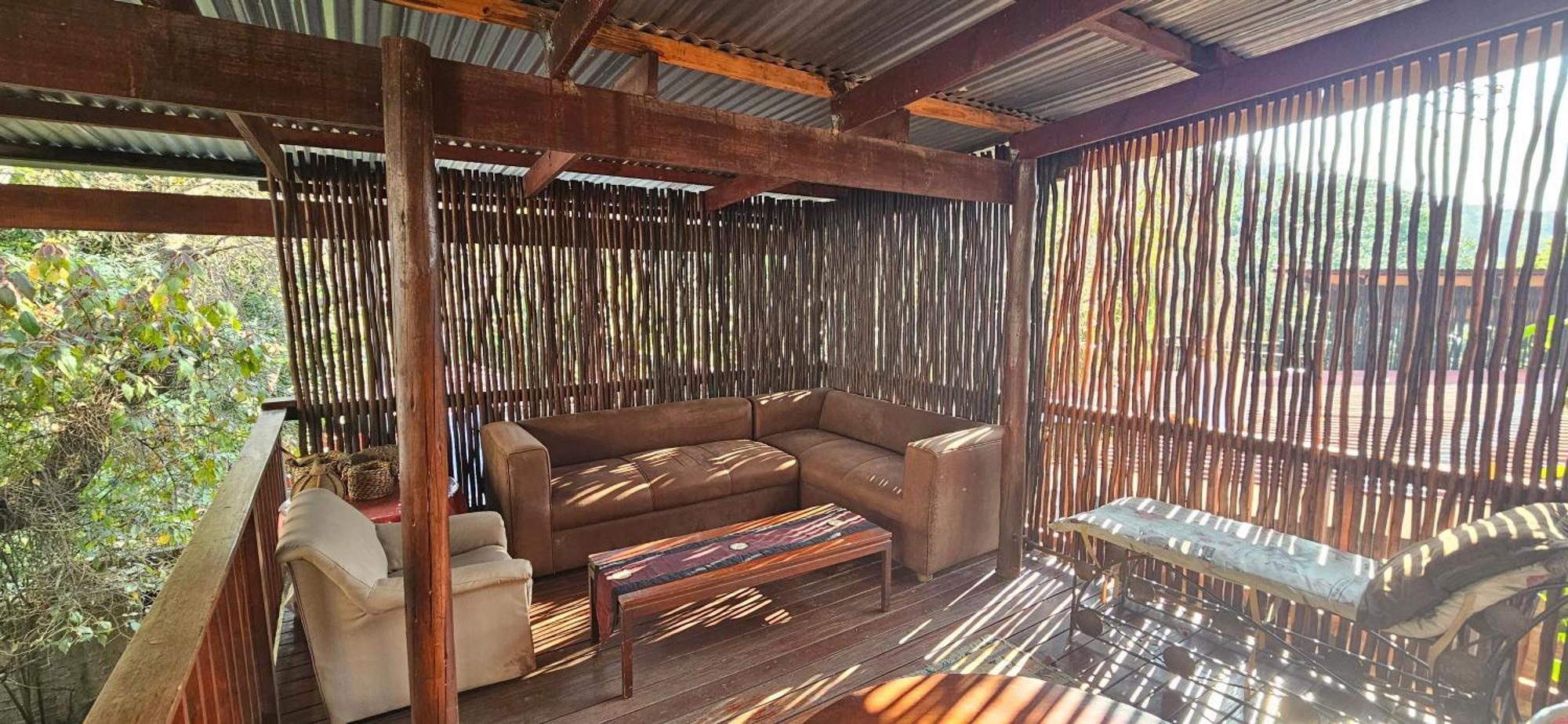 Old Vic Travellers Inn Nelspruit Mbombela Buitenkant foto