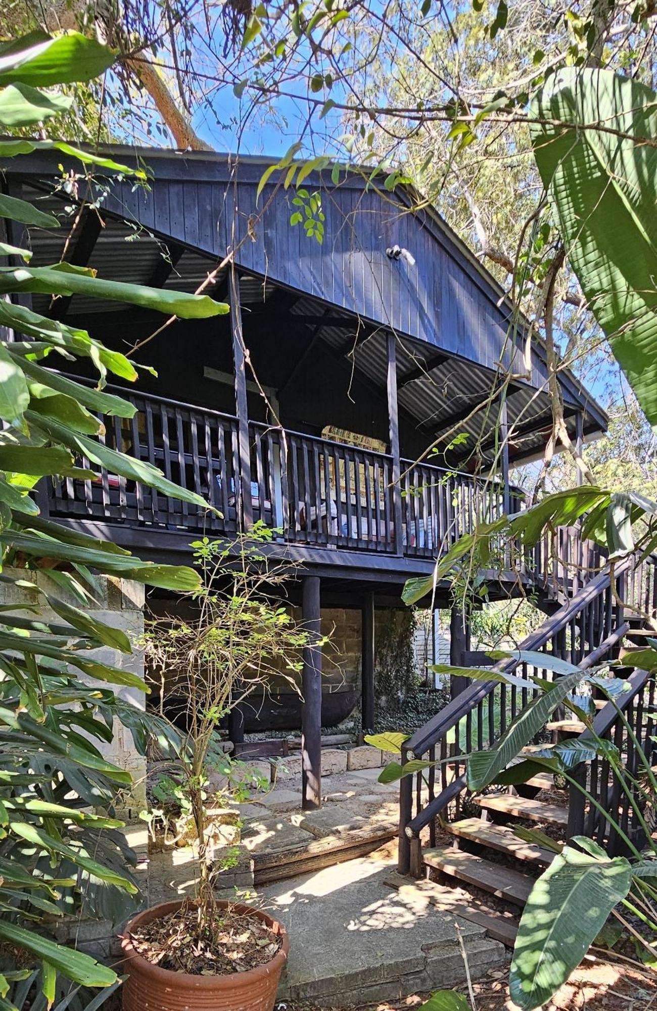 Old Vic Travellers Inn Nelspruit Mbombela Buitenkant foto