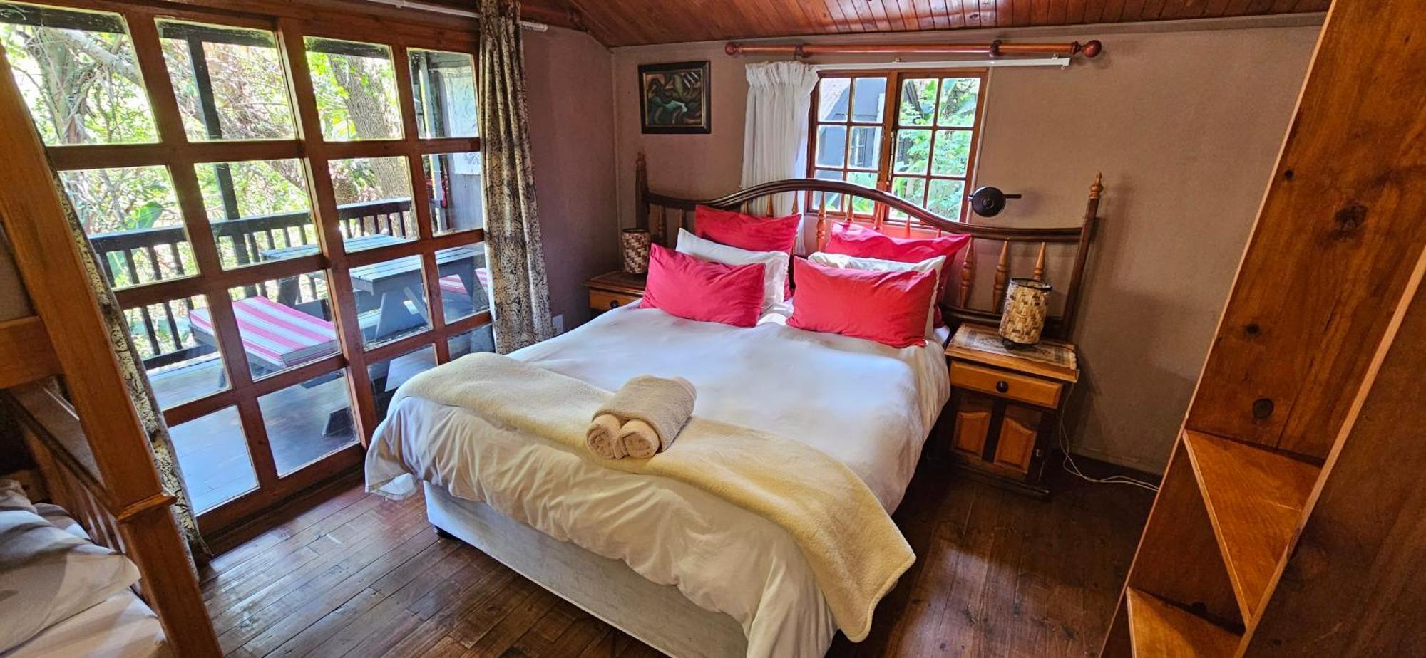 Old Vic Travellers Inn Nelspruit Mbombela Buitenkant foto